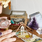 A psychic reader using various methods and tools to conduct online readings
